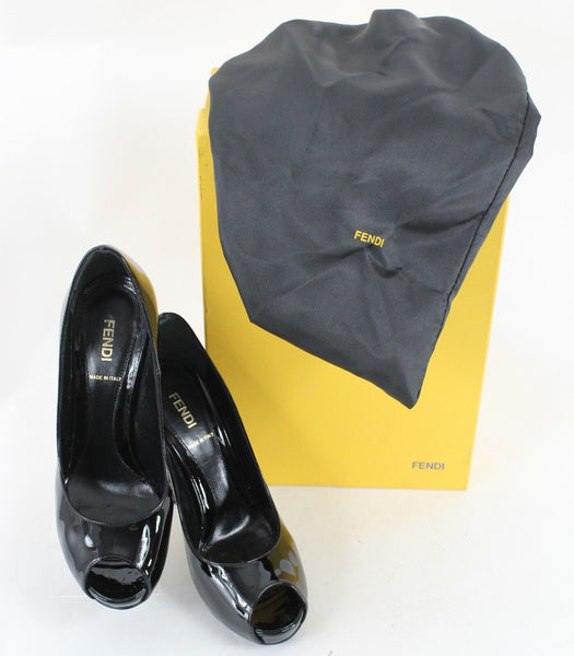 Fendi $550 Spuntata Vernice 38.5 Black Patent Leather Logo Platform 5" Heel
