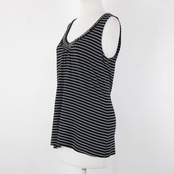 White House Black Market Sz M Black White Beaded Rhinestones Rayon Spandex Top