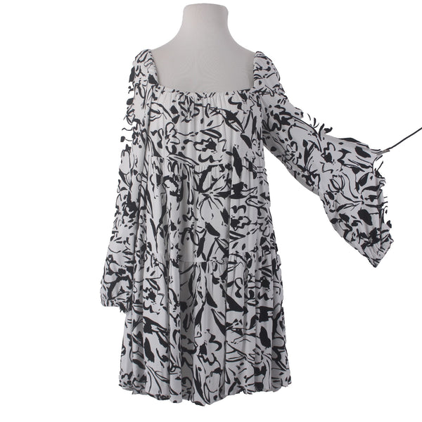 Apricot Dress NEW $95 Sz M White Black Brush Stroke Floral Tiered 100% Viscose