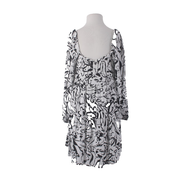Apricot Dress NEW $95 Sz M White Black Brush Stroke Floral Tiered 100% Viscose