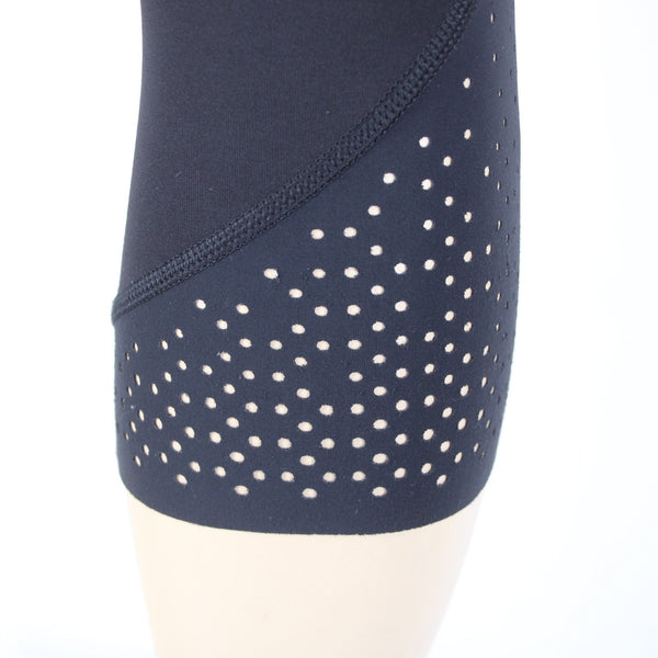 Lululemon AW Capri Pant Sz 6 x 20 Black Pull On Nylon Lycra Elastane AW Capri