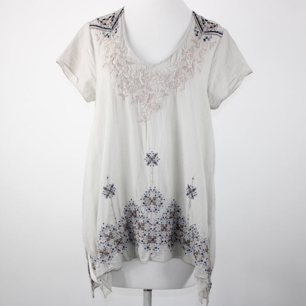 Johnny Was Sz M Taupe Tan Navy Embroidered V Cut 100% Cotton Polyester Top