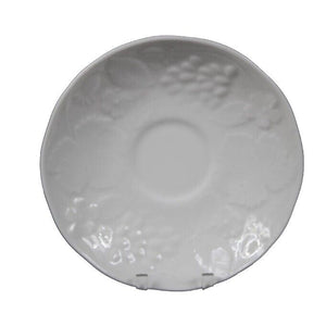 Wedgewood 1988 White Strawberry & Vine Bone China 6" Saucer