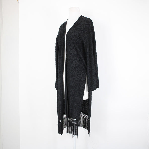 Sage NEW $85 Sagel Sz XS Black Animal Print Fringe Kimono No Fabric Wrap Sweater