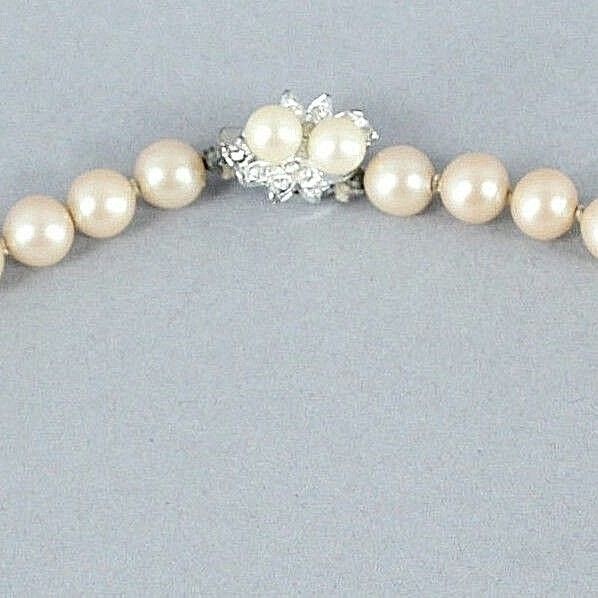 Pearls Cream Silvertone Rhinestone Clasp Single Strand Necklace Marked Japan