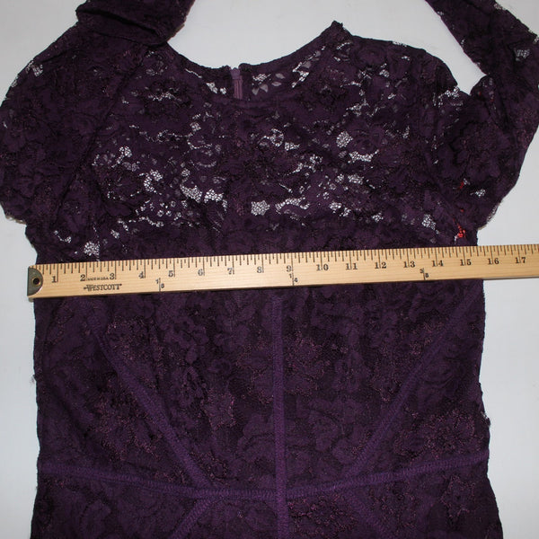Monique Lhuillier Dress Sz 10 Purple Lined Lace Overlay 100% Nylon Poly Dress