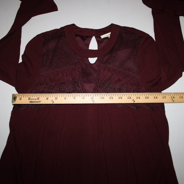 Hint Of Mint Sz XS Burgundy Red Lace Embroidered Key Hole Lined Rayon Dress