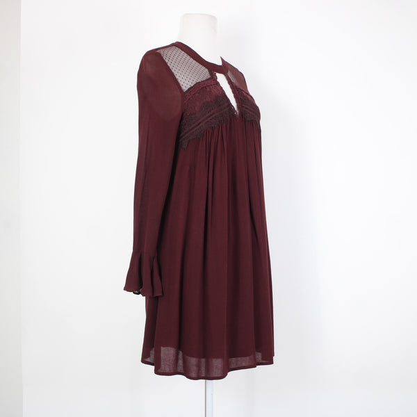 Hint Of Mint Sz XS Burgundy Red Lace Embroidered Key Hole Lined Rayon Dress