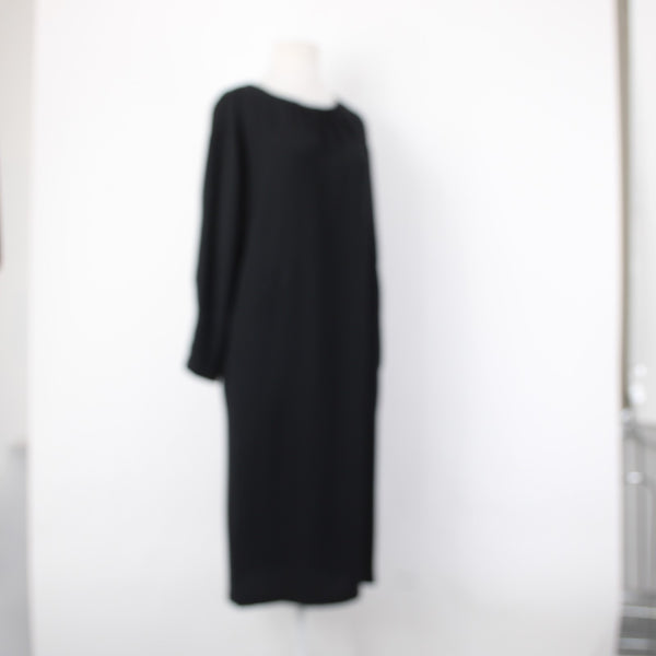 Chicos Dress NEW Sz 0 Black Crepe Pockets Polyester Midi Dress