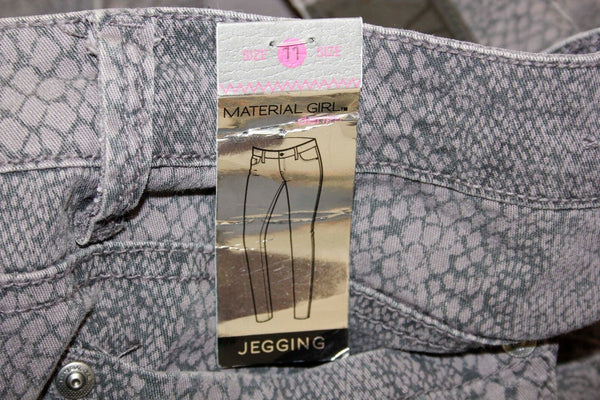 Material Girl Sz 11 NWT Taupe Black Reptile Print Cotton Spandex Jegging Pant