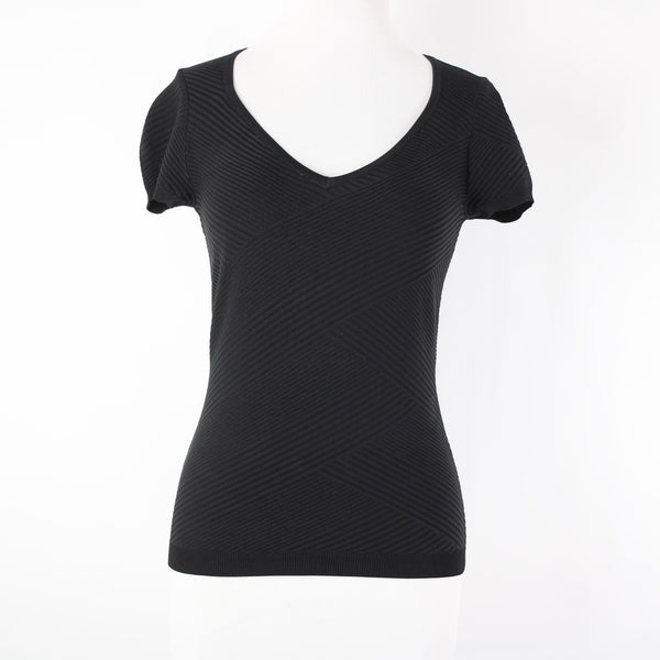 White House Black Market NEW $59 Sz XS Black Ribbed V Neck Rayon Nylon Top