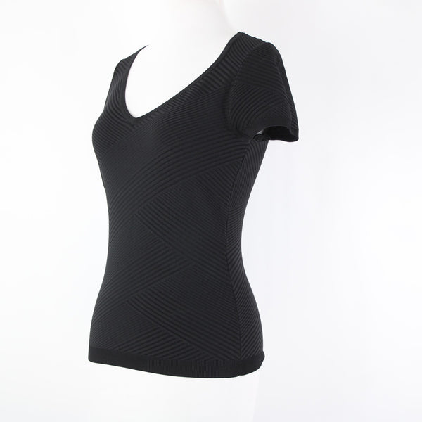 White House Black Market NEW $59 Sz XS Black Ribbed V Neck Rayon Nylon Top