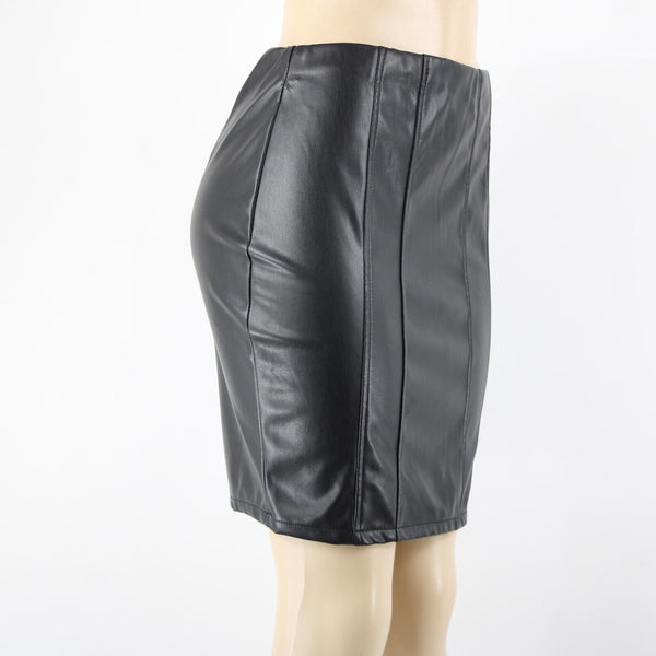 Haute Monde NEW Sz 2 Black Faux Leather 100% Polyester /Polyurethane Skirt
