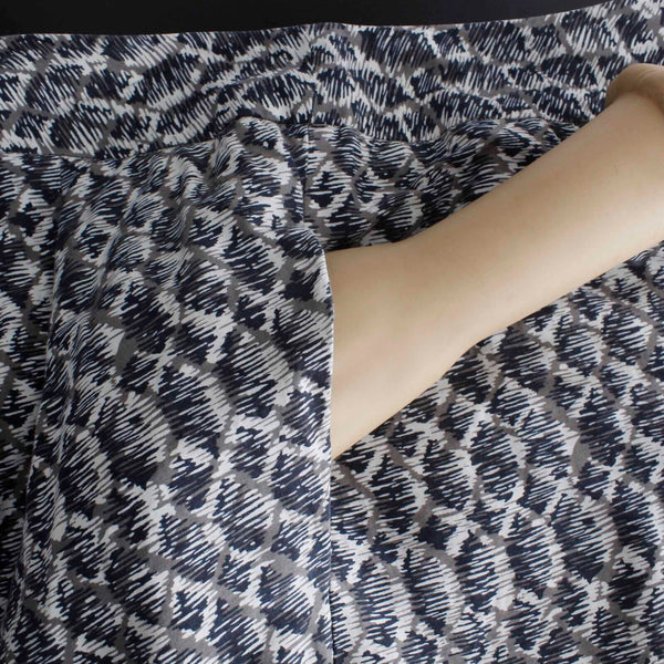 Banana Republic Sz 14 Navy Blue Multi Lined Pockets Cotton Blend Bubble Skirt