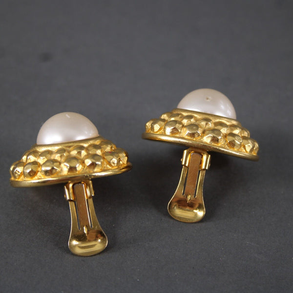 Ben Amun Matte Goldtone Faux Pearl 1.5" Clip On AS IS Earrings