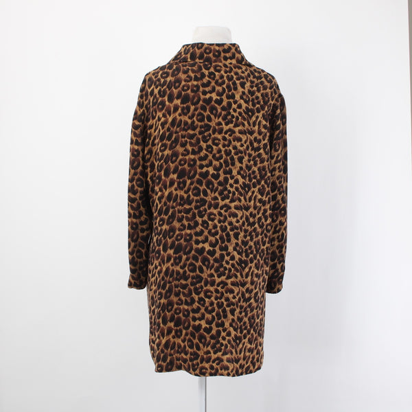 Dana Buchman Top Sz 6 Brown Tan Animal Print Collared Buttons 100% Silk Top