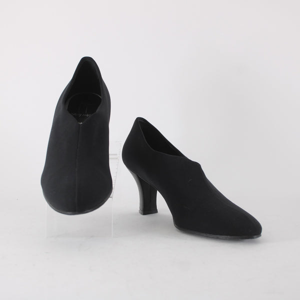 Thierry Rabotin Heels Flair Sz 38 Black Slip On Micro Fiber Leather 2" Heels