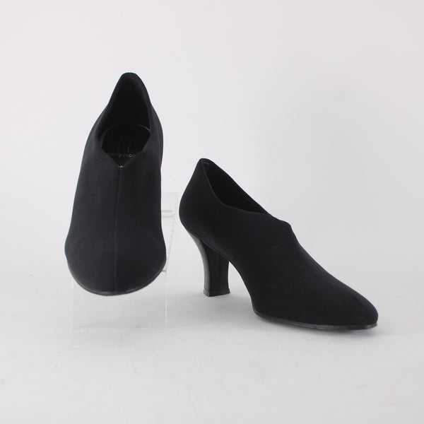 Thierry Rabotin Heels Flair Sz 38 Black Slip On Micro Fiber Leather 2" Heels