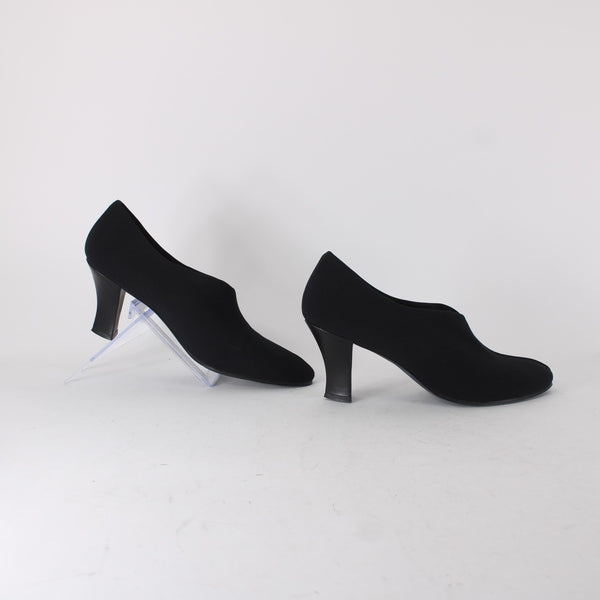 Thierry Rabotin Heels Flair Sz 38 Black Slip On Micro Fiber Leather 2" Heels