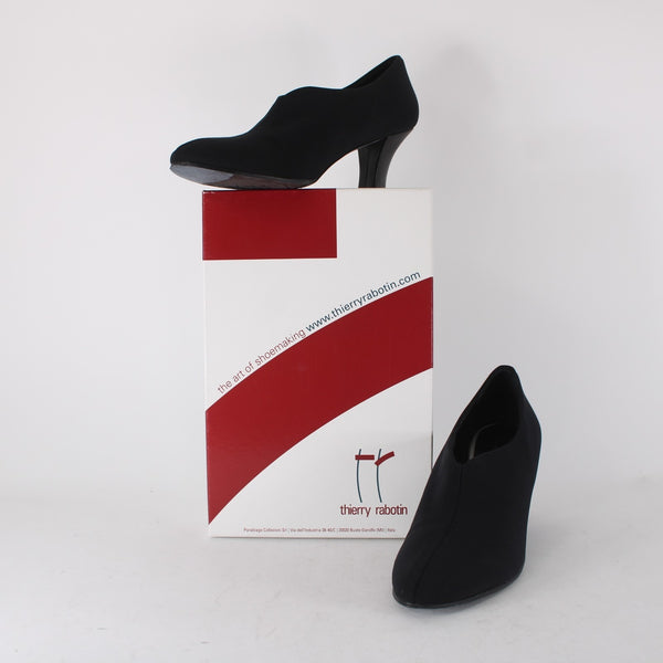 Thierry Rabotin Heels Flair Sz 38 Black Slip On Micro Fiber Leather 2" Heels