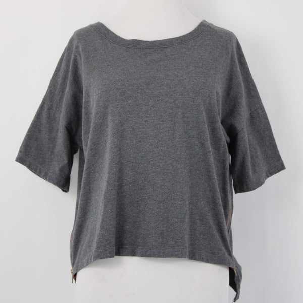 Etienne Marcel Top Sz M Gray Red Zipper Detail Crop Hi Lo 100% Cotton Top