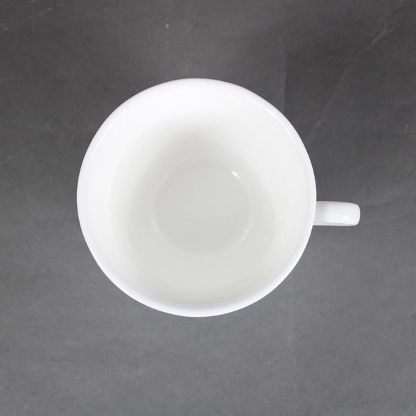 Wedgewood 1988 Strawberry & Vine Bone China White Textured 3" Tall Cup
