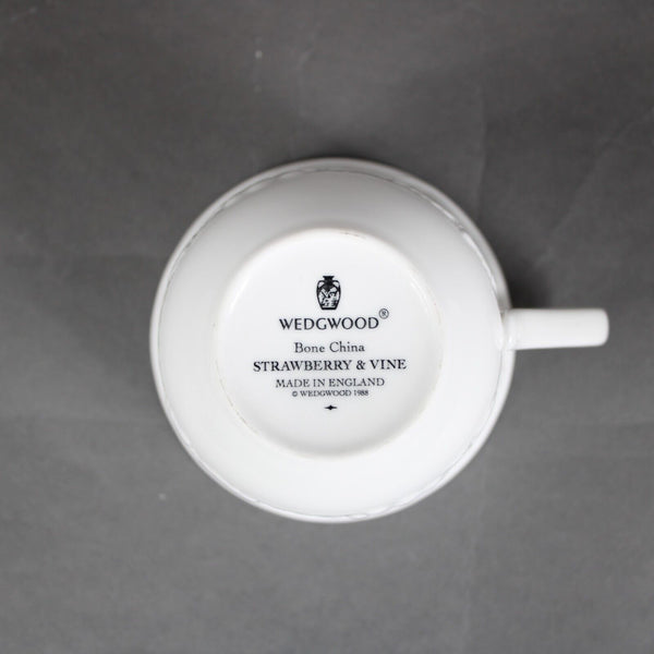 Wedgewood 1988 Strawberry & Vine Bone China White Textured 3" Tall Cup