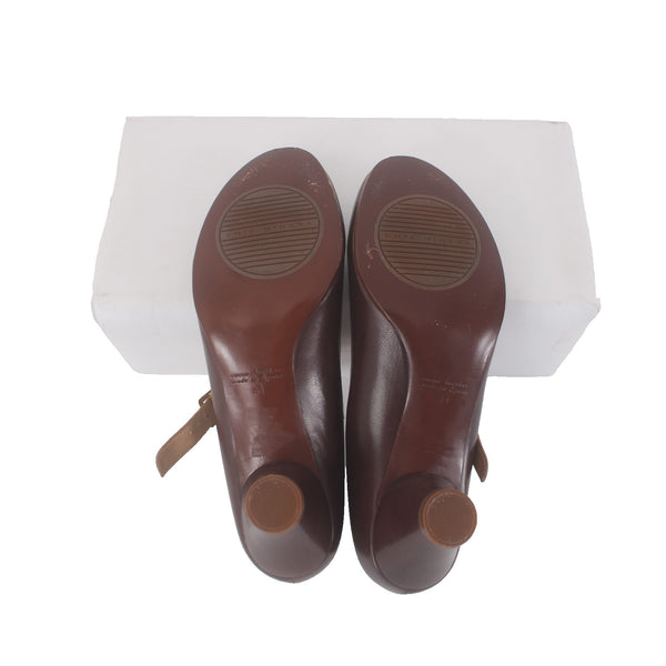 Chie Mihara Heels Sz 41 Brown Tan Buckle Closure Leather 2" Heels