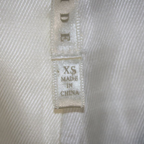 Truth And Pride Vest Sz XS Whiter Pockets Zipper 100% Leather Poly Lined Vest