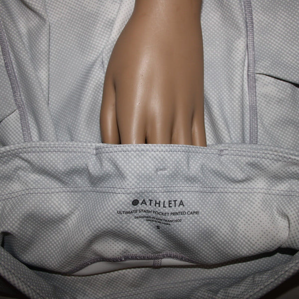 Athleta Sz S x 22 Lt Gray White Ultimate Pocket Print Poly Spandex AW Crop Pant