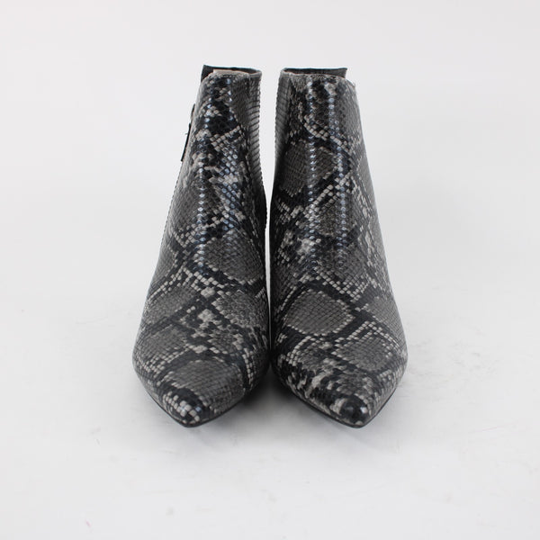 Seven Dials Sz 9 Gray Black Reptile Print Assymetric Outside Zip Manmade Booties