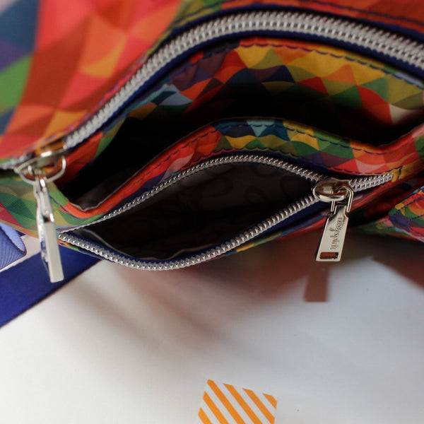 Easy Spirit Brinda NEW $69 10 x 14 x 3 Multicolor Zips Crossbody Purse