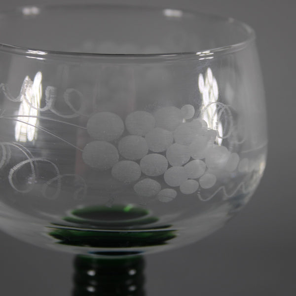 Luminare Wine Glass Clear Green Grape Vines Striated 5.25" Wine Glasses