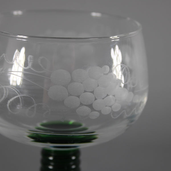 Luminare Wine Glass Clear Green Grape Vines Striated 5.25" Wine Glasses