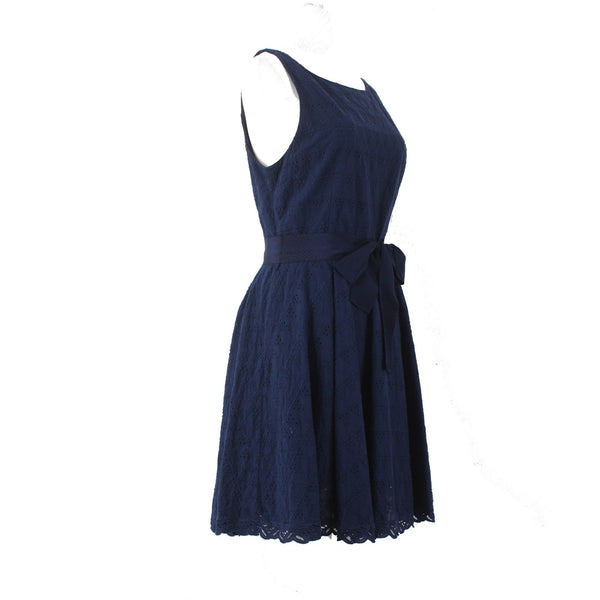 BB Dakota Dress Sz 6 Navy Blue Embroidered Round Neck Sleeveless Cotton Dress
