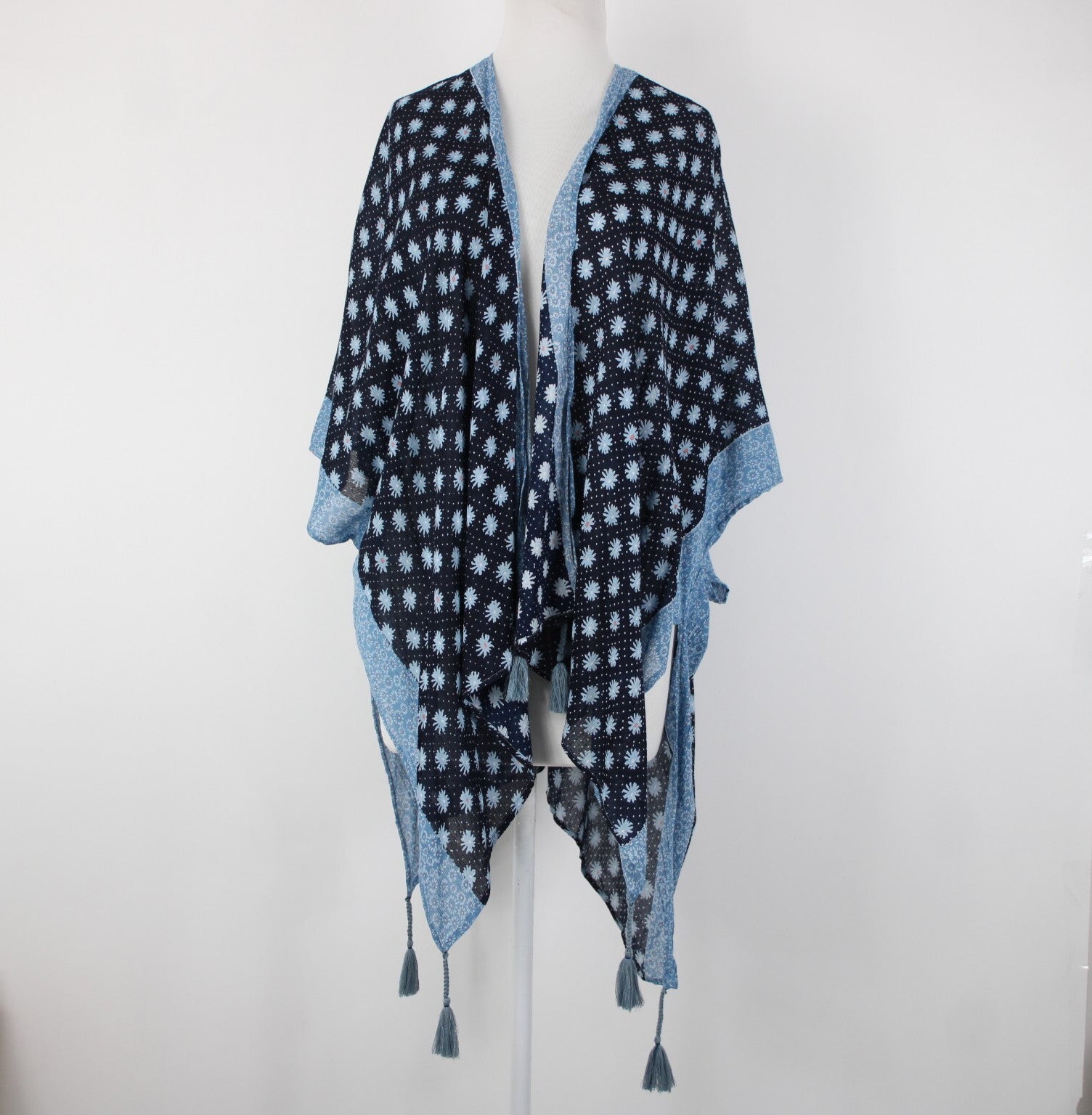 Lauren Conrad NEW $50 Sz One Size Navy Blue Pink Floral 100% Viscos Wrap Sweater