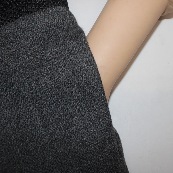 Milly Skirt Sz 4 Gray Black Pleated Zipper Pockets Above Knee Wool Poly Skirt
