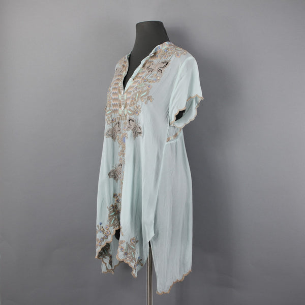 Johnny Was Top Sz M Aqua Blue Multi Color Embroidered Sheer 100% Rayon Poly Top