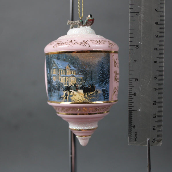 Thomas Kinkade 2001 Bradford Editions 68412 Home For The Holidays Ornament