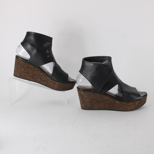 Coclico Mind Wedge Sz 37.5 Black Ankle Strap Leather 2.5" Wedge Platform Wedge