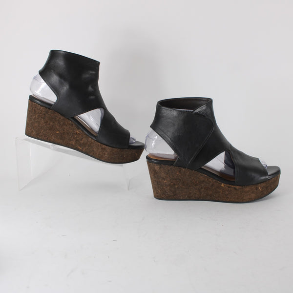 Coclico Mind Wedge Sz 37.5 Black Ankle Strap Leather 2.5" Wedge Platform Wedge