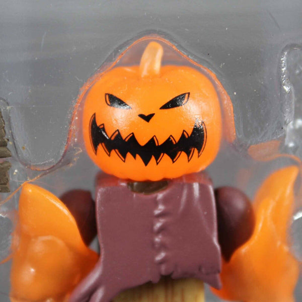 Nightmare Before Christmas Unraveled Oogie Boogie & Pumpkin King Figure