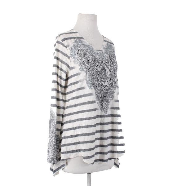 Live And Let Live Sz M White Gray Stripped Embellished Poly Rayon Top
