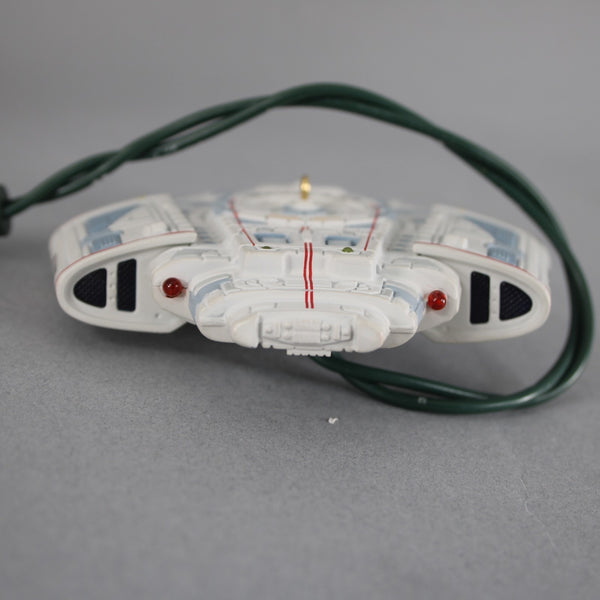 Hallmark Keepsake Ornament Star Trek USS Defiant Deep Space Untested