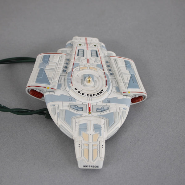 Hallmark Keepsake Ornament Star Trek USS Defiant Deep Space Untested