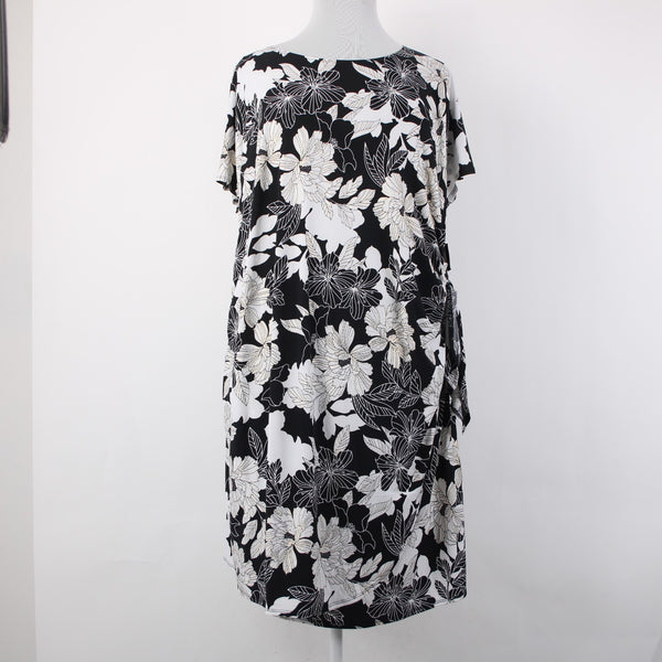Robbie Bee Dress NEW $79 Sz 3X Black White Gold Multi Floral Poly Spandex Dress
