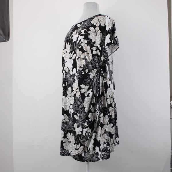 Robbie Bee Dress NEW $79 Sz 3X Black White Gold Multi Floral Poly Spandex Dress
