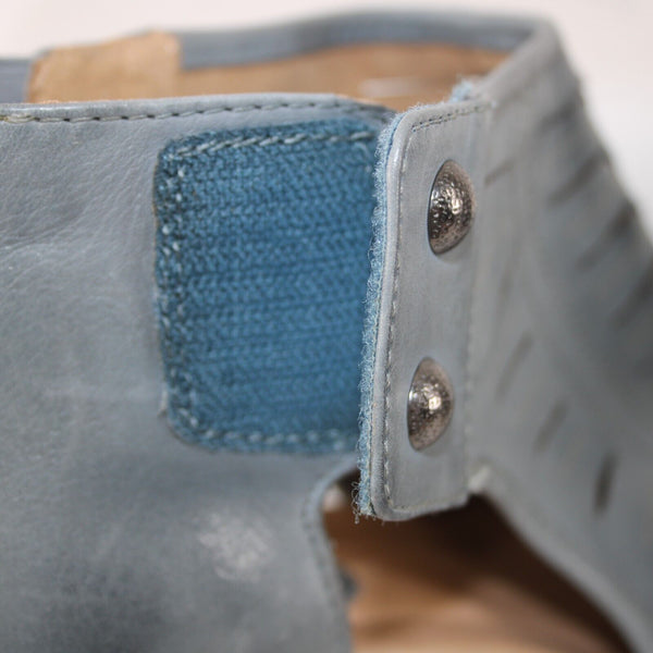Earth Vicki Wide Sz 11 D Moroccan Blue Leather Upper Inner 2" Heel