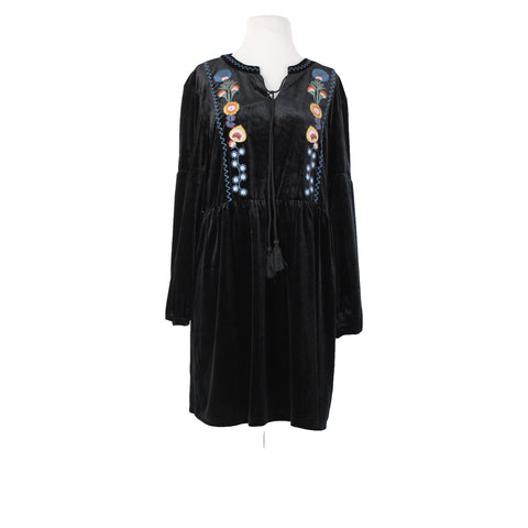 L Love Sz S Black Multi Color Embroidered Tasseled Velvet Poly Spandex Dress