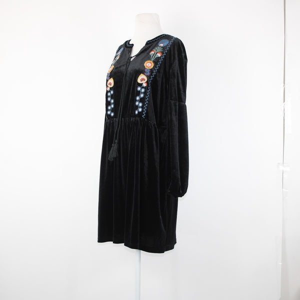 L Love Sz S Black Multi Color Embroidered Tasseled Velvet Poly Spandex Dress